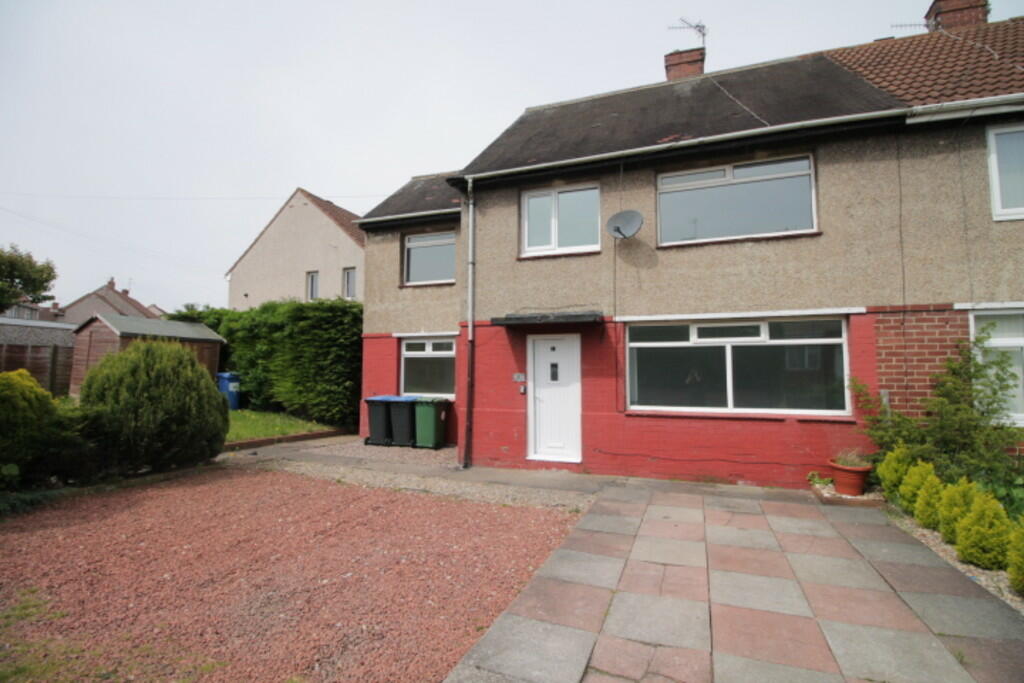 4 bedroom semidetached house for sale in Wesley Way , Seaham, County