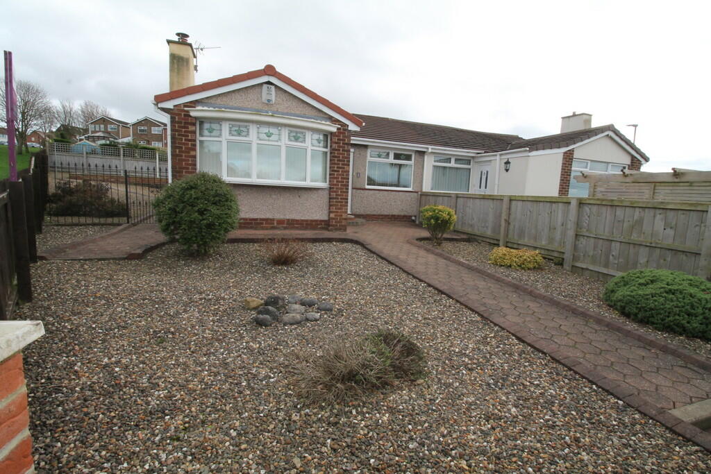 2 bedroom semidetached bungalow for sale in Londonderry Way, Penshaw