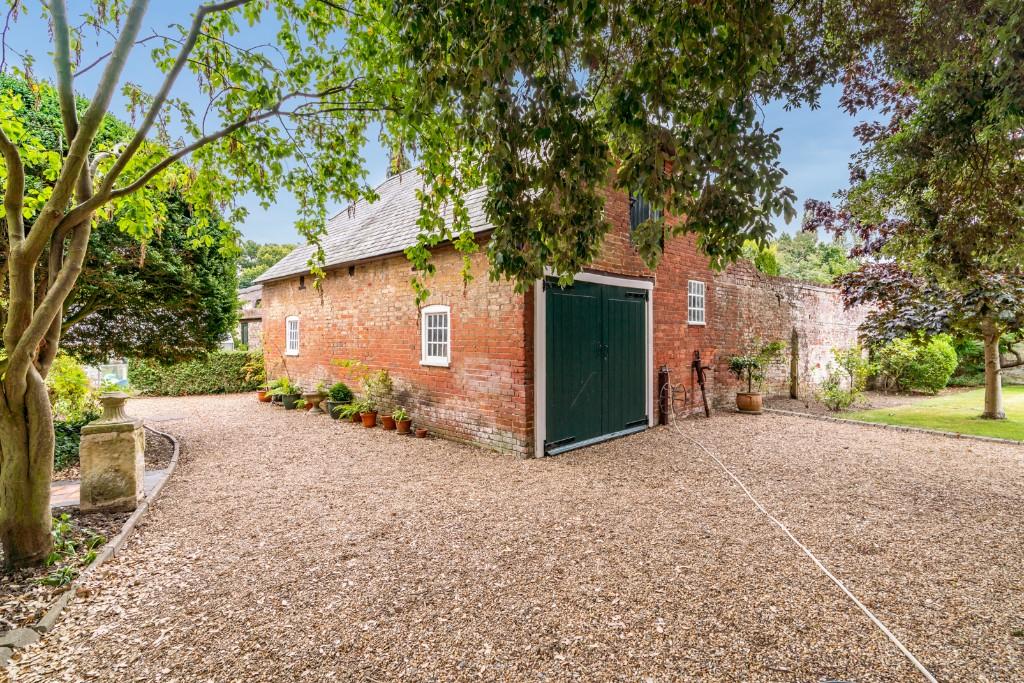 5 bedroom detached house for sale in The Avenue, Fareham, Hampshire, PO14