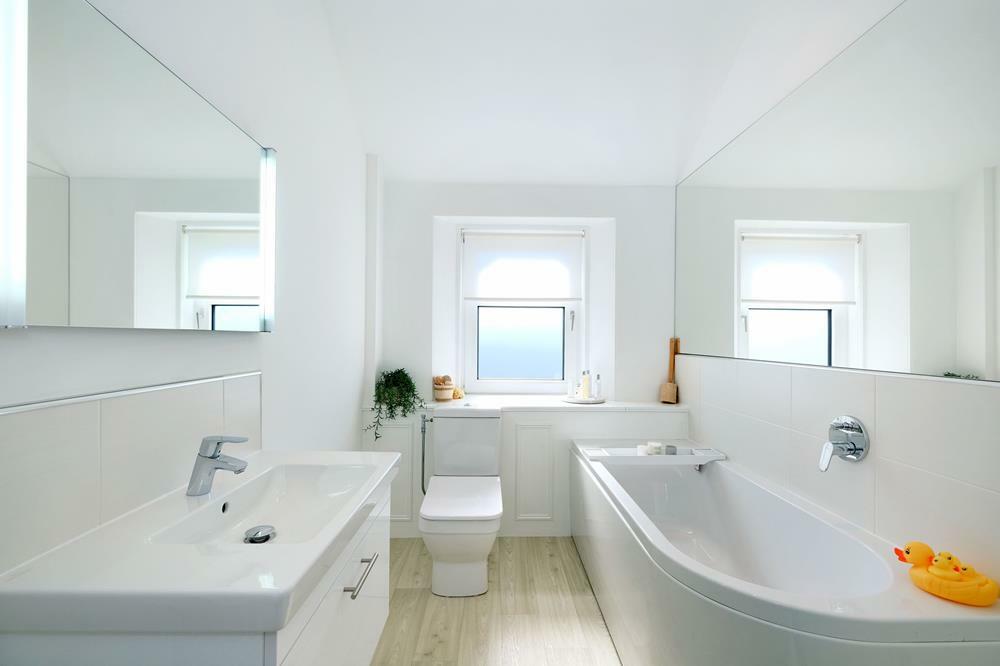 Additional property image - 250 Queens Road AB15 8DP