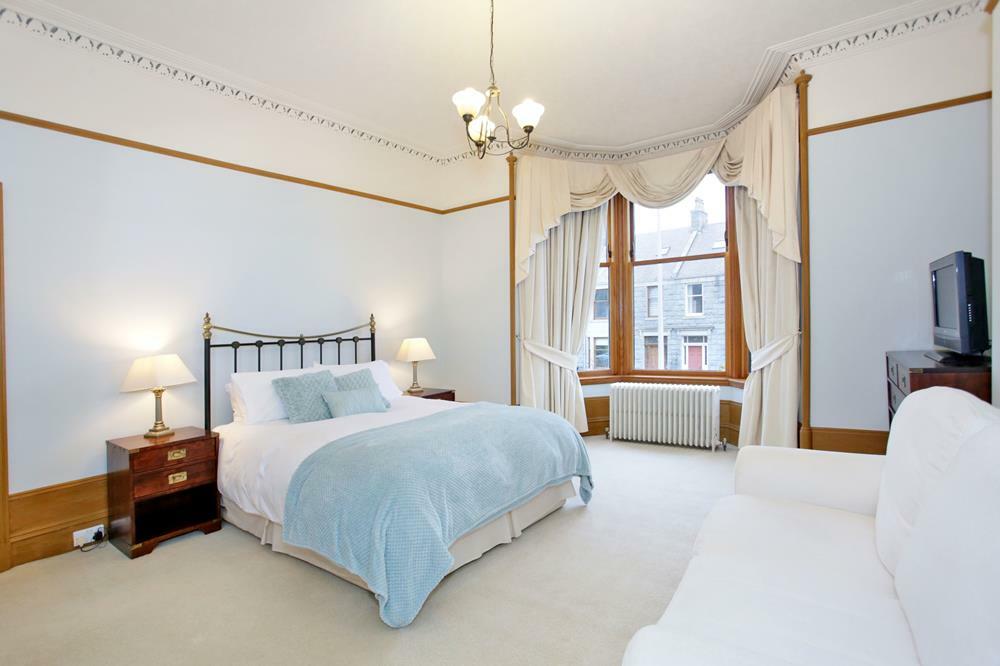 Additional property image - 38 Gray Street, Aberdeen, AB10