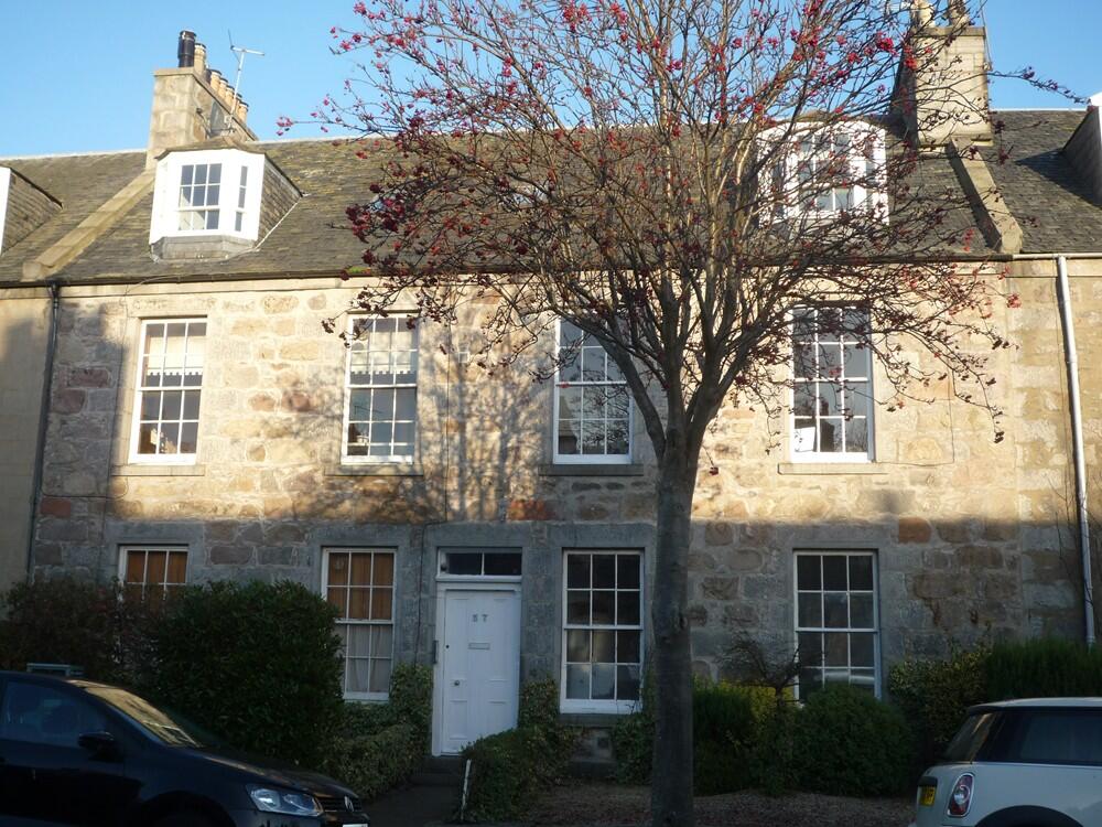 Main image of property:  37 Victoria Street, Top  Floor, Aberdeen, AB10 1UU