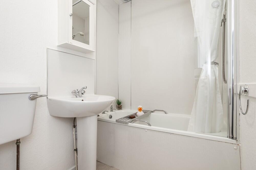 Additional image 12 of 73f Charlotte Street, Aberdeen, AB25 1LY