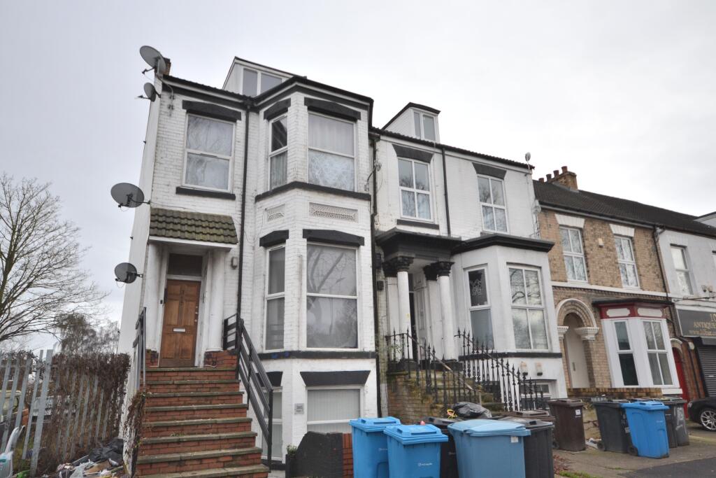 Main image of property: Anlaby Road, Hull, HU3