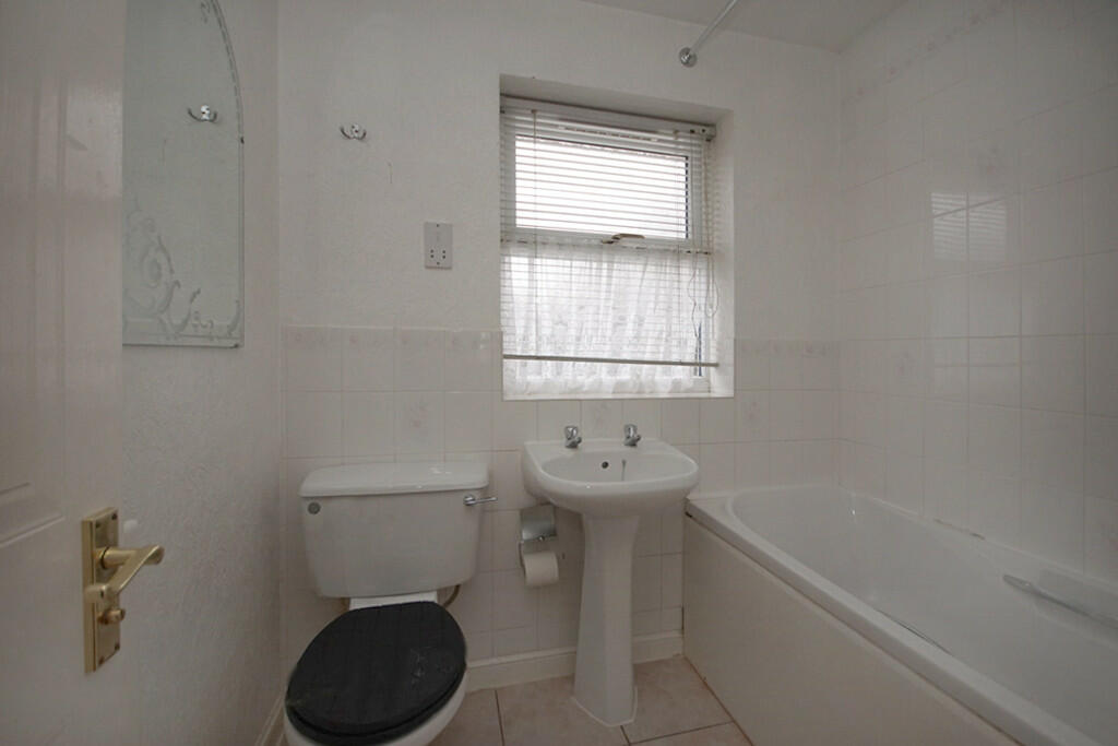 Additional property image - Pear Tree Hey, Yate