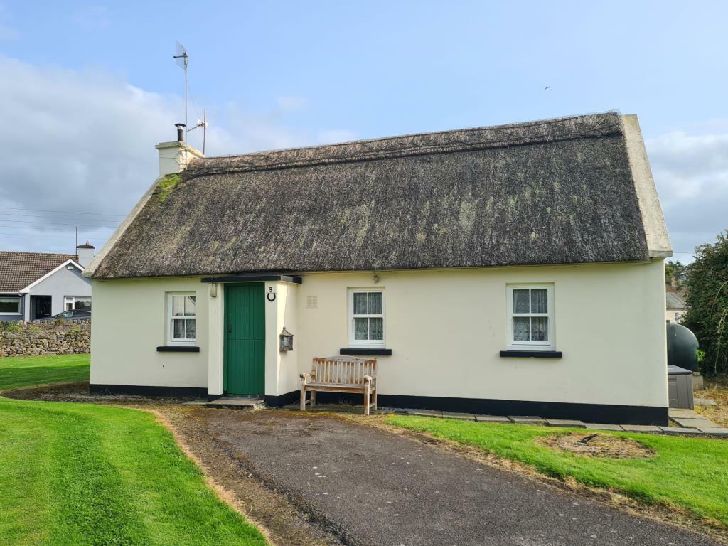 3 bedroom detached house for sale in 9 Holycross Cottages, Holycross