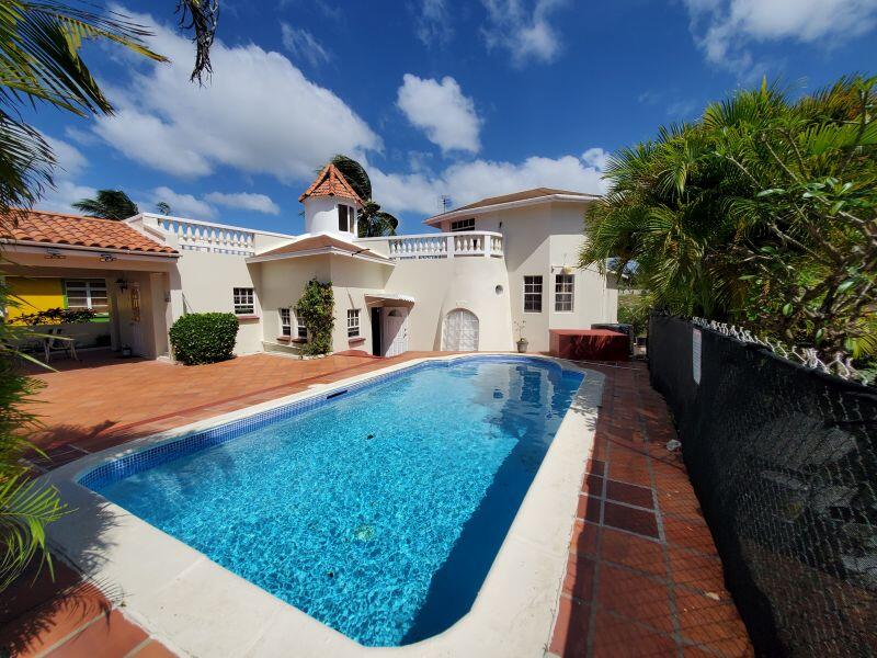 Main image of property: Durants, Christchurch