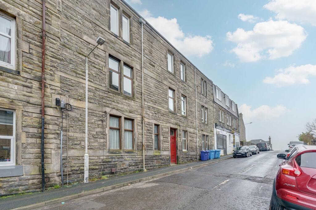 2 bedroom flat for sale in Alexandra Street, Dunfermline, KY12