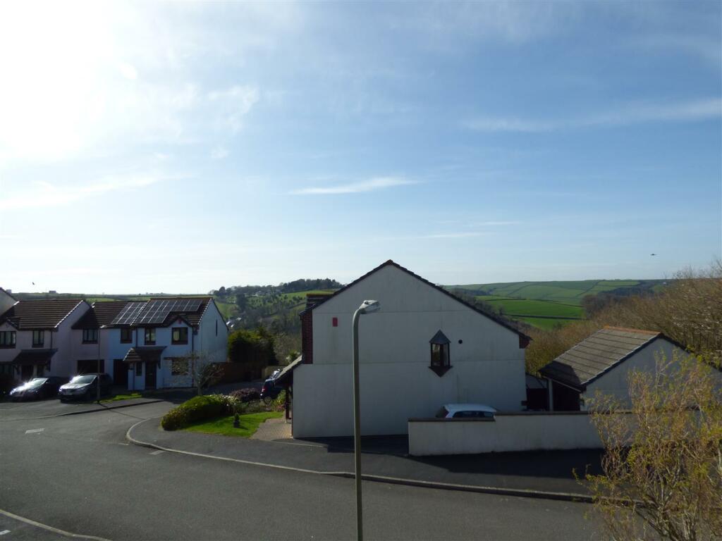 3 bedroom detached house for sale in Seymour Drive, Dartmouth, TQ6