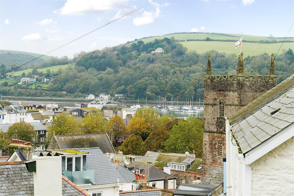 Main image of property: Above Town, Dartmouth