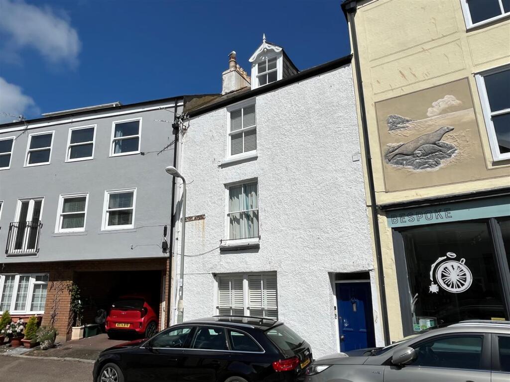 Main image of property: Newport Street, Dartmouth