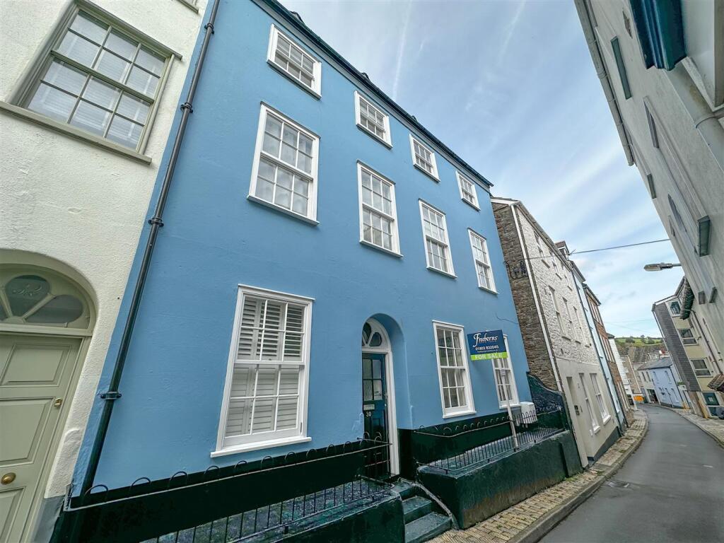 Main image of property: Clarence Street, Dartmouth
