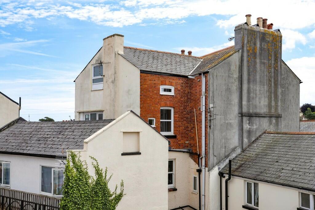 Main image of property: Regent Street, Dawlish, EX7 9LE