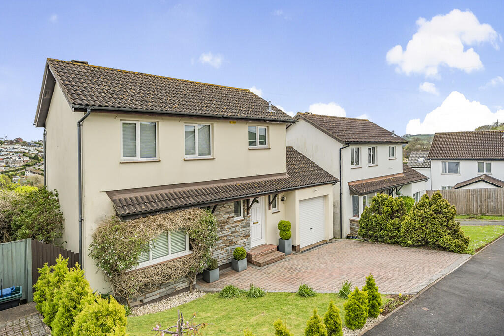 Main image of property: Moor View Drive, Teignmouth, TQ14 9UR