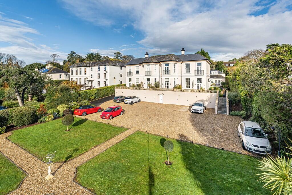 Main image of property: Luscombe House, Teignmouth, TQ14 8TL