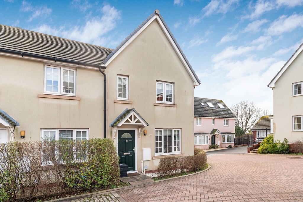 Main image of property: Barham Avenue, Teignmouth, TQ14 8GG