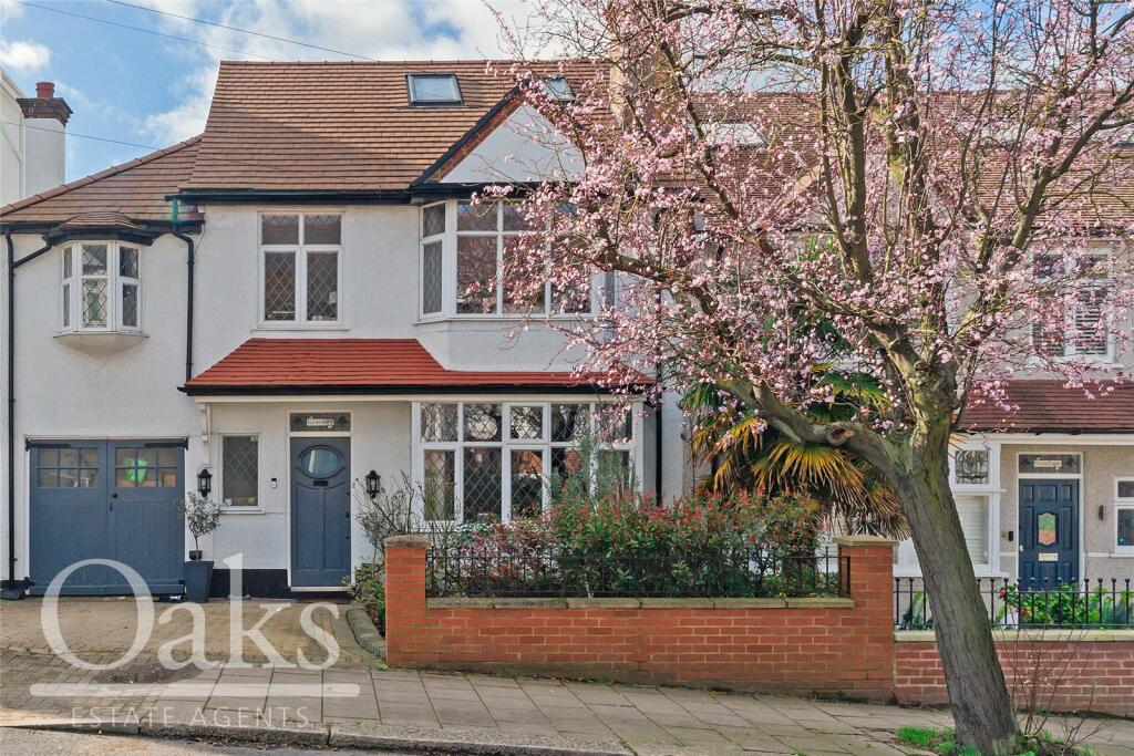 5 bedroom semidetached house for sale in Valleyfield Road, Streatham, SW16
