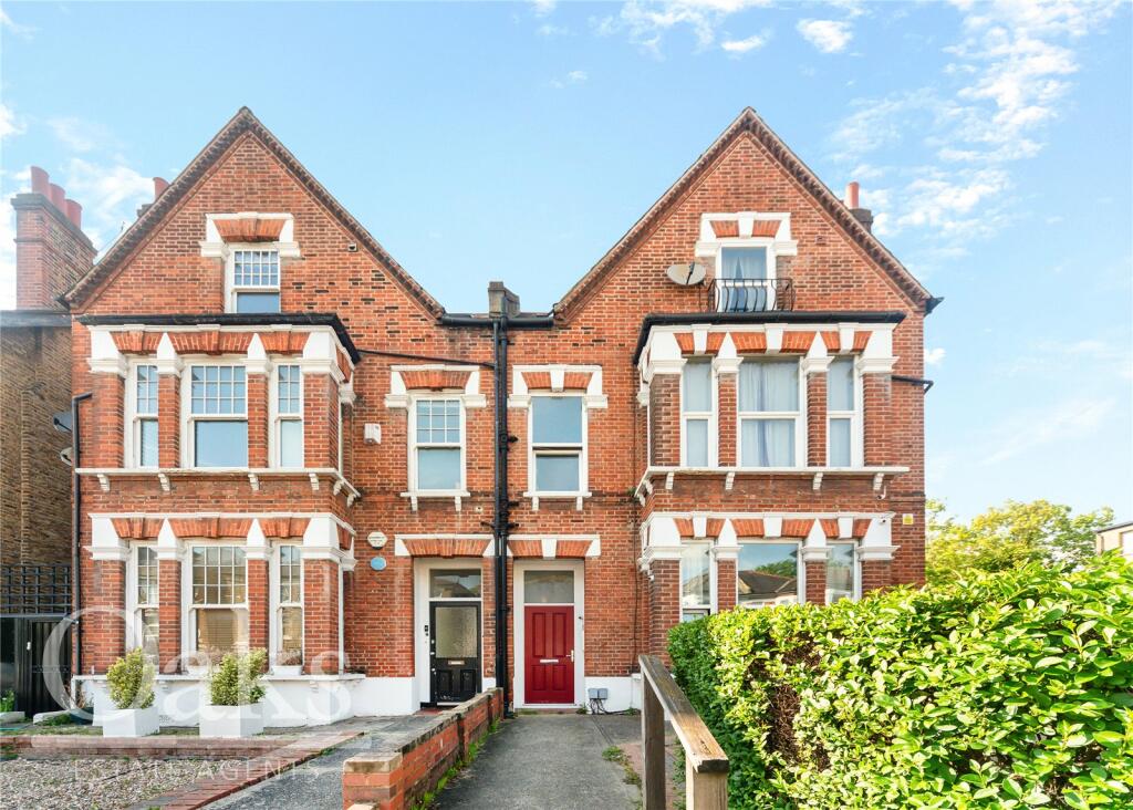 1 bedroom apartment for sale in Greyhound Lane, Streatham, SW16