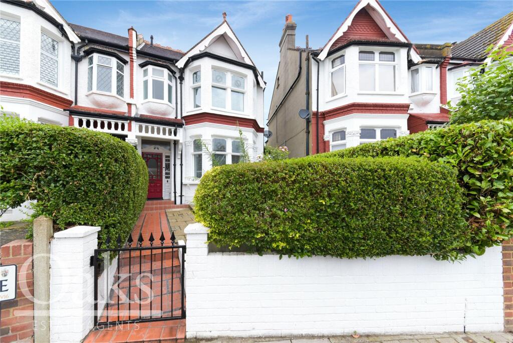 4 bedroom semidetached house for sale in Heybridge Avenue, Streatham, SW16
