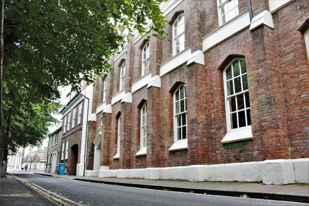 2 bedroom apartment for sale in Church Street, Old Town, Poole, BH15