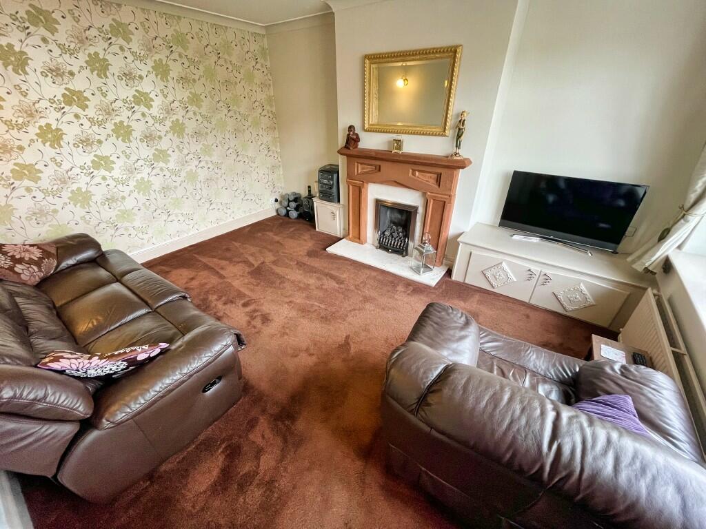 3 bedroom semidetached house for sale in Green Park, Weaverham, CW8