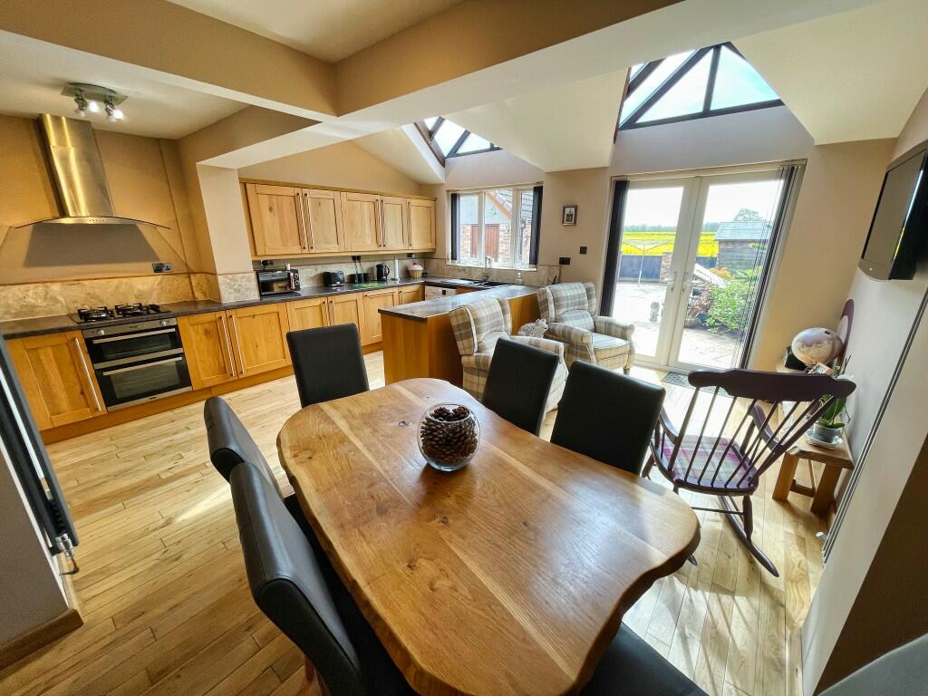 3 bedroom semidetached house for sale in Green Park, Weaverham, CW8