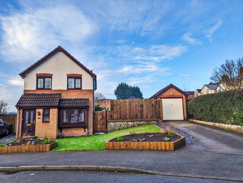 3 bedroom detached house for sale in Waters Edge, Anderton, Northwich