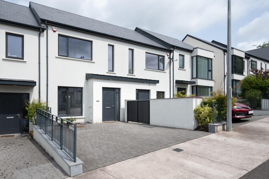 Main image of property: 28 Mill View, Ballinglanna, Glanmire, Co. Cork, T45 DH52