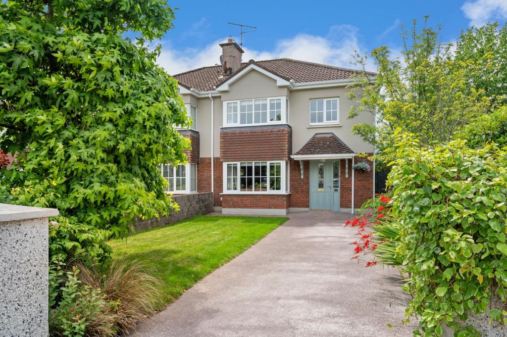 Main image of property: 18 Old Court Drive, Greenfields, Ballincollig, Cork, P31FR13