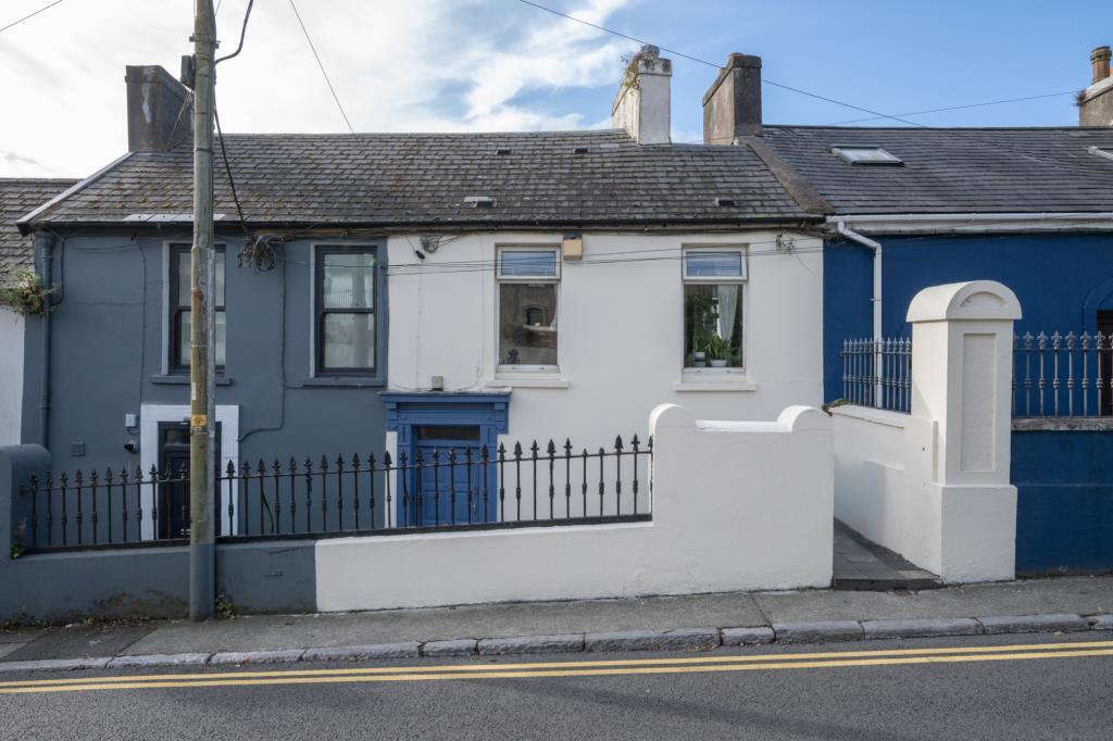 Main image of property: 13 Sundays Well Road, Sundays Well, Cork, T23 FHW1