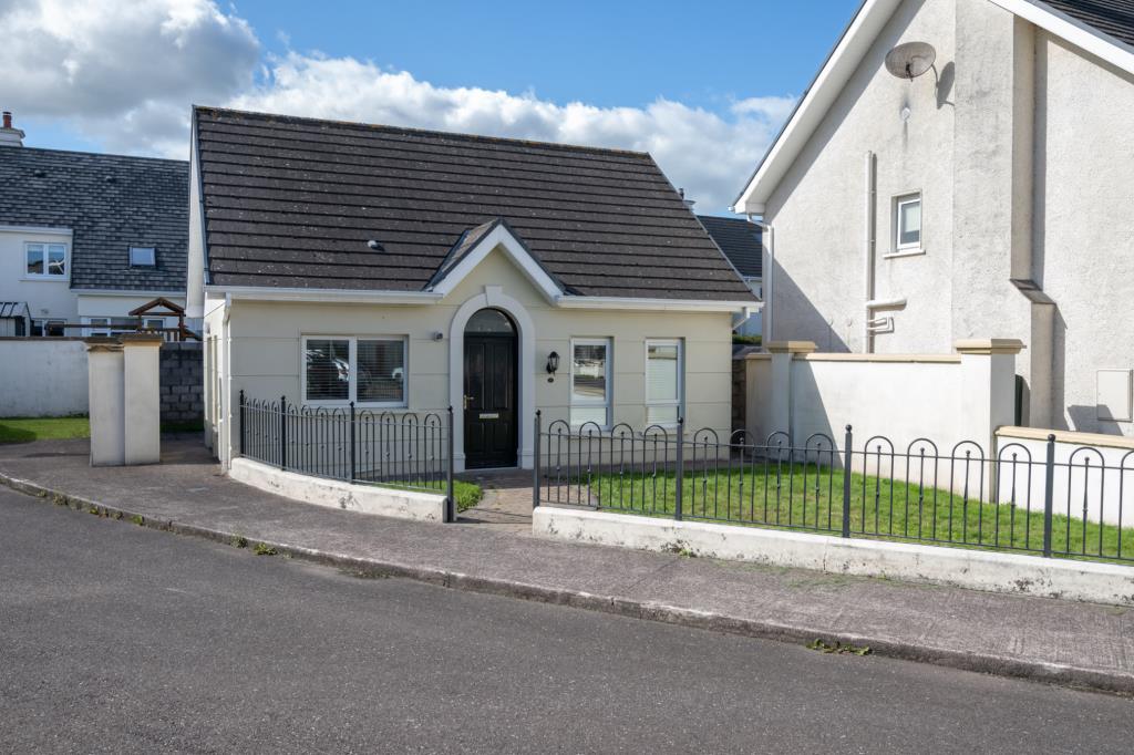 Main image of property: 17 Millers Court, Old Quarter, Ballincollig, Co Cork, P31PD79