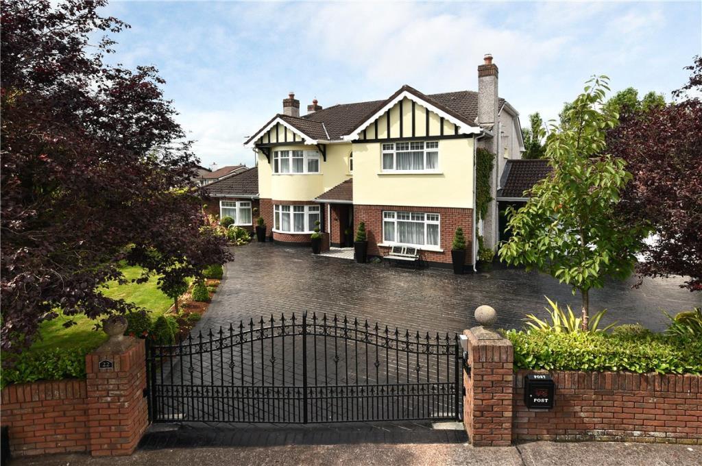 3 bedroom detached house for sale in 22 The Manor, Model Farm Road