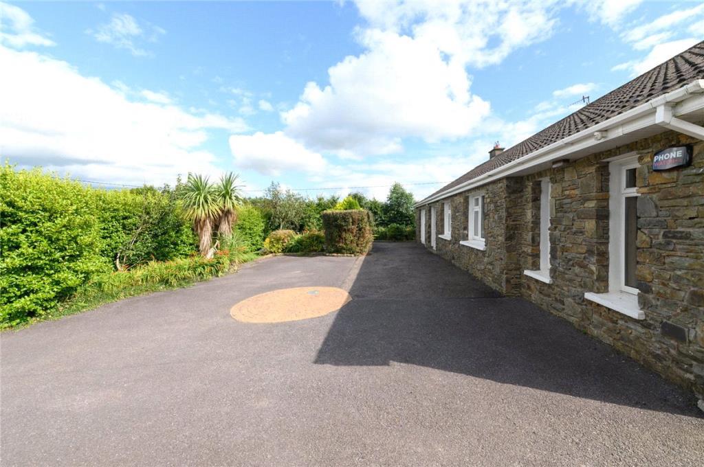 4 bedroom detached house for sale in Goggins Hill, Ballinhassig, Co