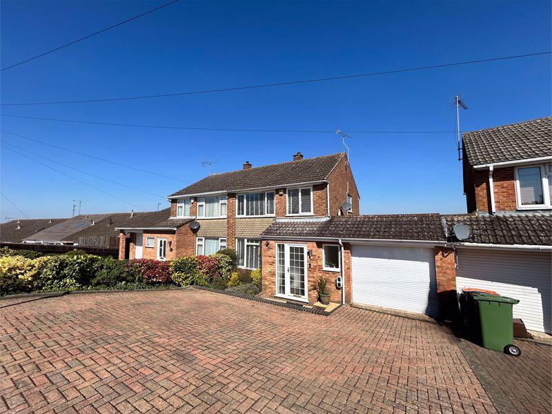 Main image of property: Staveley Road, Dunstable