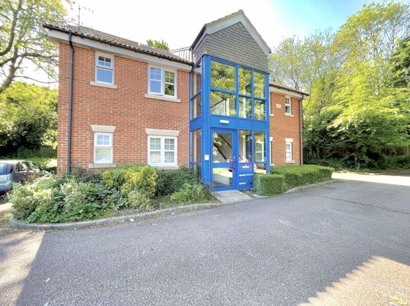 Main image of property: Mandrell Close, Dunstable