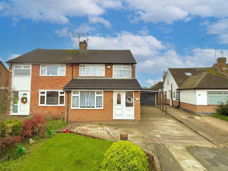 Main image of property: The Crescent, Caddington