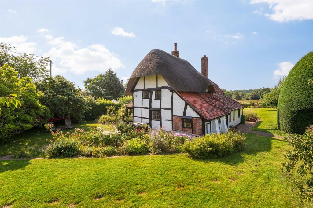 Main image of property: Collins End, Goring Heath, Reading