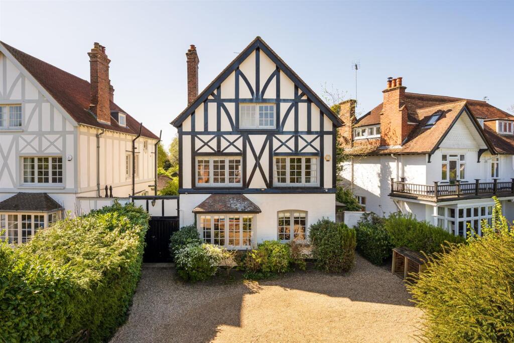 Main image of property: Basmore Lane, Lower Shiplake, Henley-on-Thames