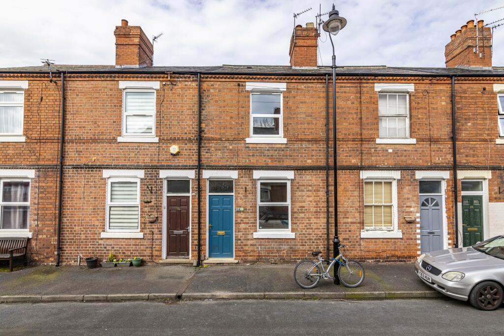 2 bedroom terraced house for rent in Ferriby Terrace, The Meadows, Nottingham, NG2