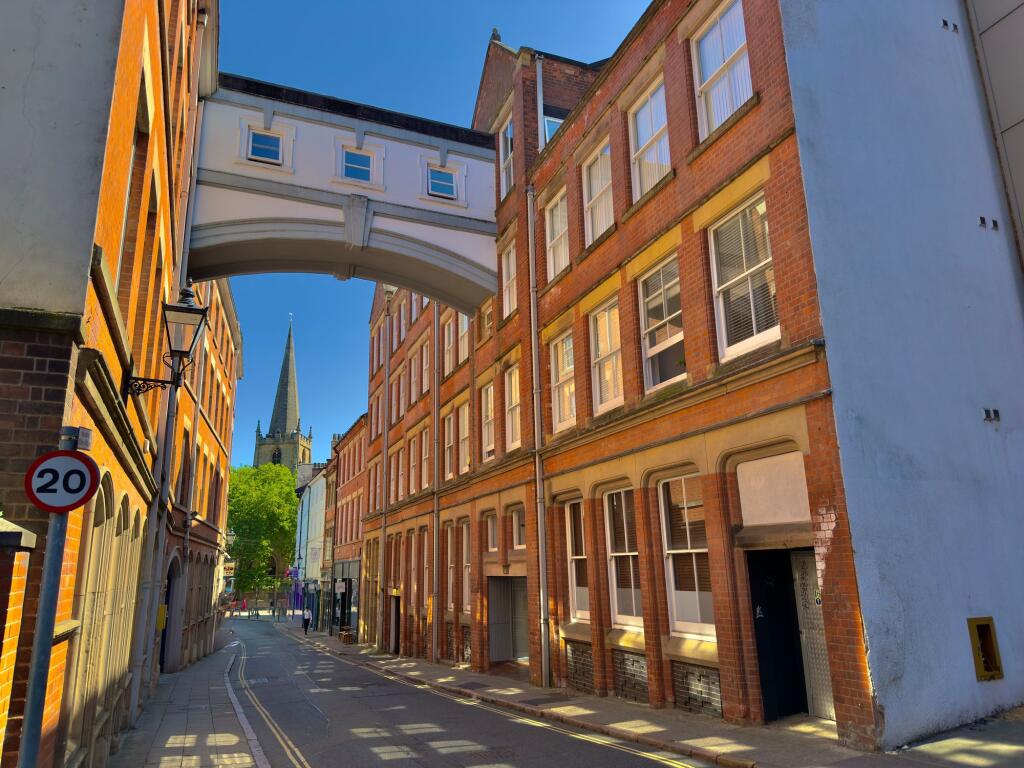 Main image of property: Hounds Gate, Nottingham, NG1