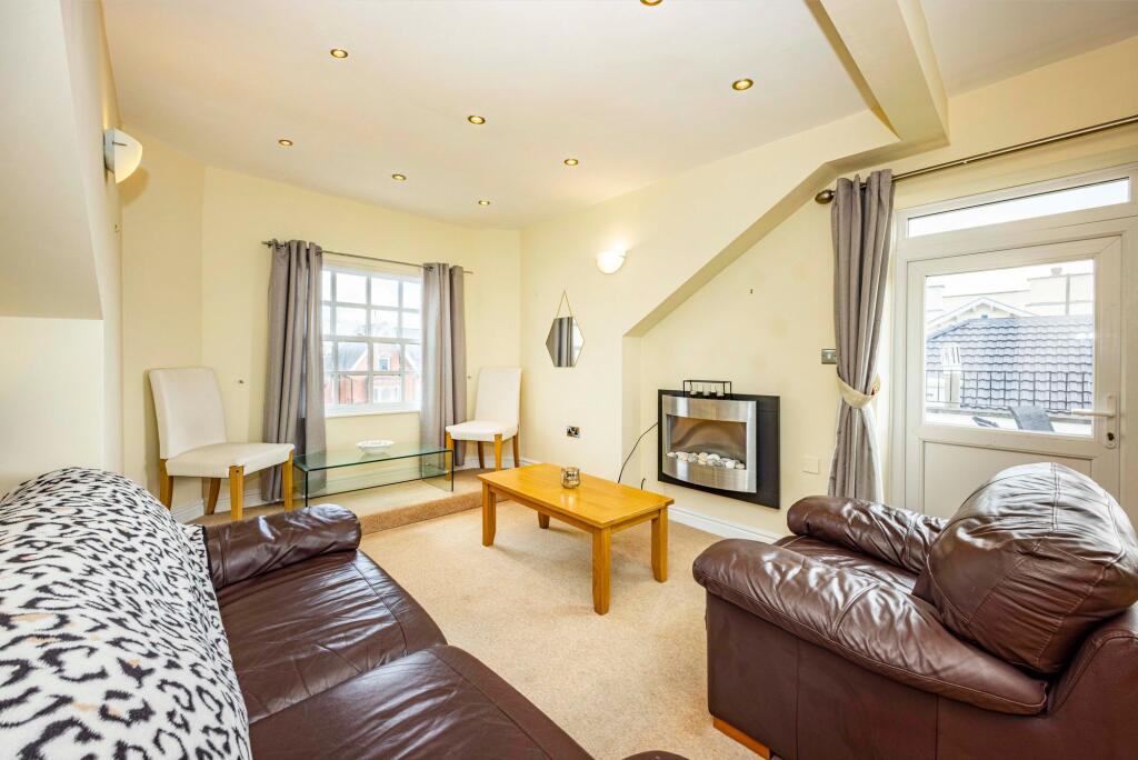 Main image of property: The Ropewalk, Nottingham, NG1