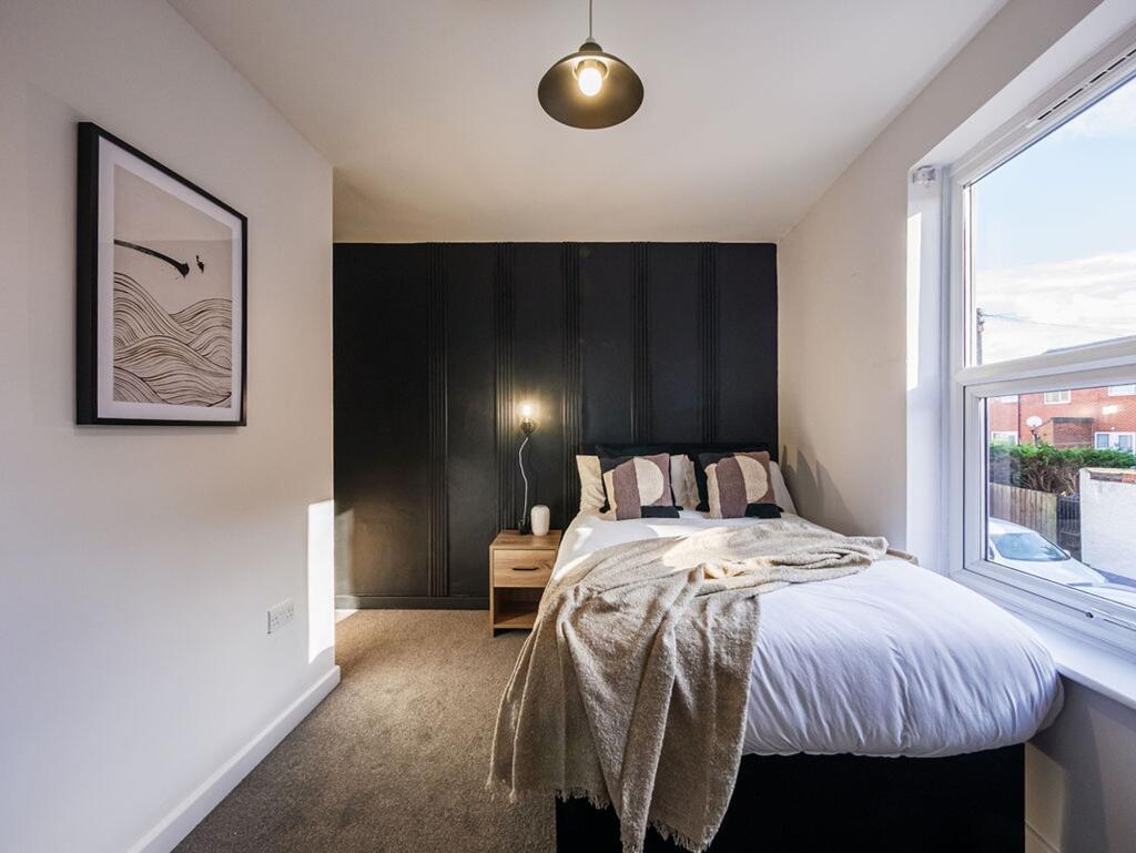 Main image of property: Radford Boulevard, Nottingham, NG7