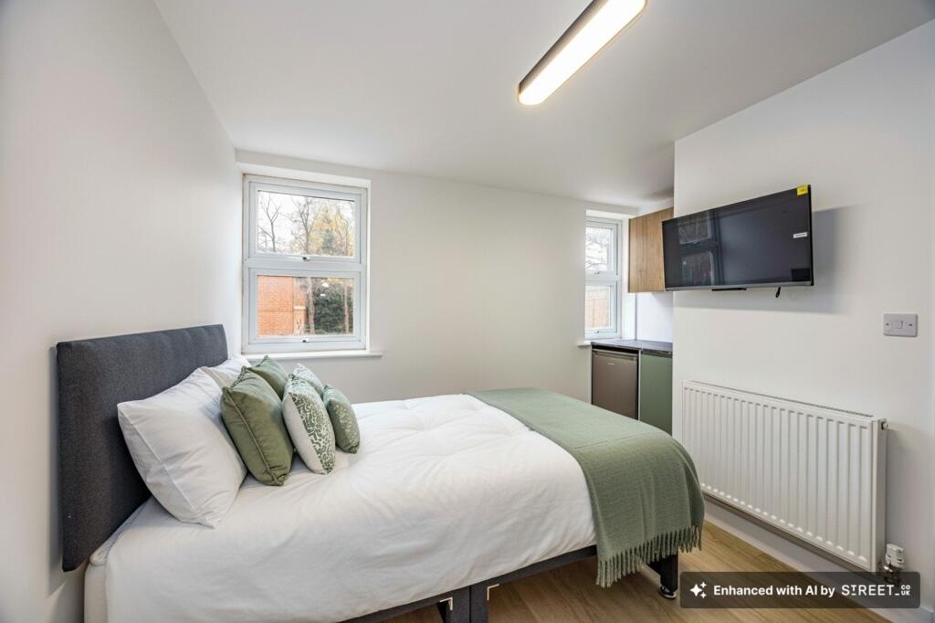 Main image of property: Pelham Avenue, Nottingham, NG5