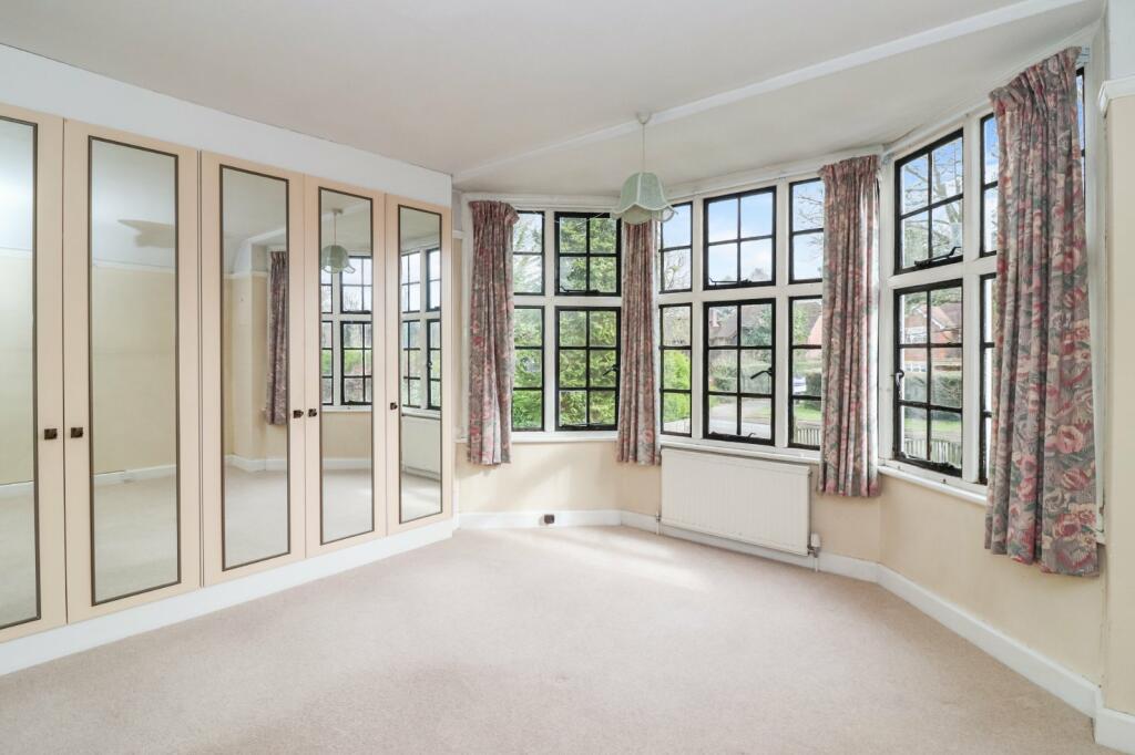 4 bedroom detached house for sale in Lye Green Road, Chesham