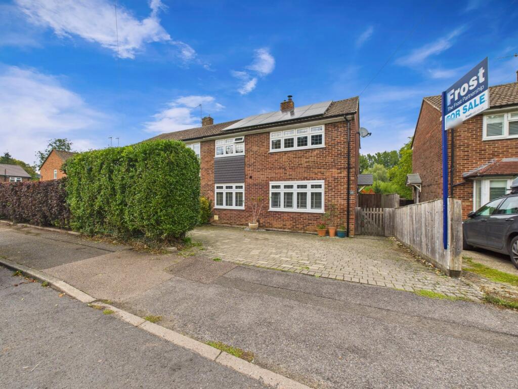 Main image of property: Cresswell Road, Chesham, Buckinghamshire, HP5