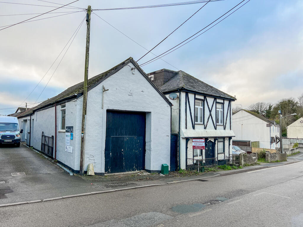 Main image of property: The Square Industrial Units, Grampound Road, Cornwall , TR2 4DS