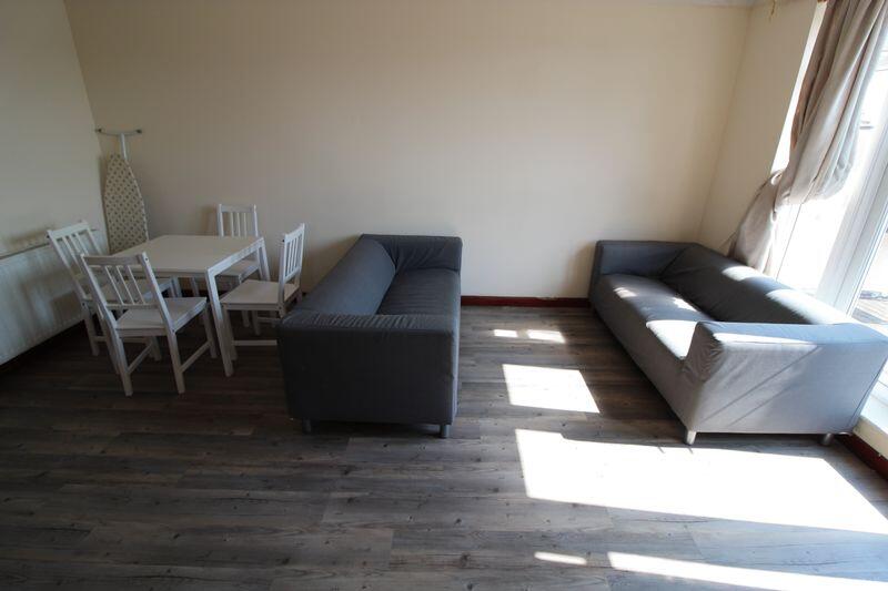 Main image of property: Brassey Road Winton 