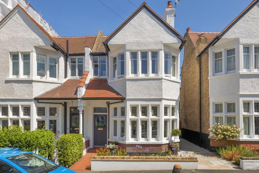 Main image of property: Pickwick Road, London, SE21