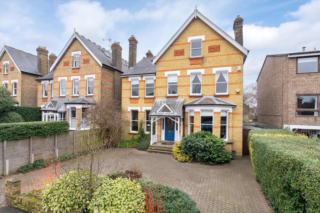 Main image of property: Alleyn Road, London, SE21