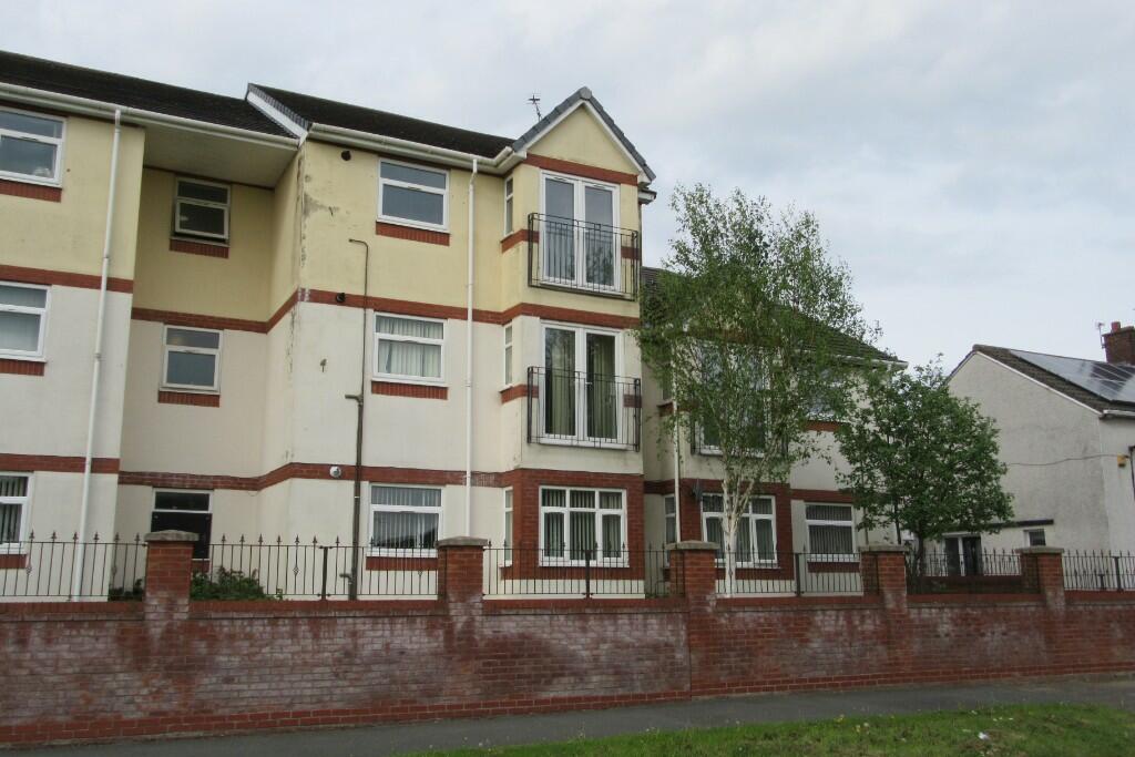2 bedroom ground floor flat for sale in Medbourne Court, Kirkby